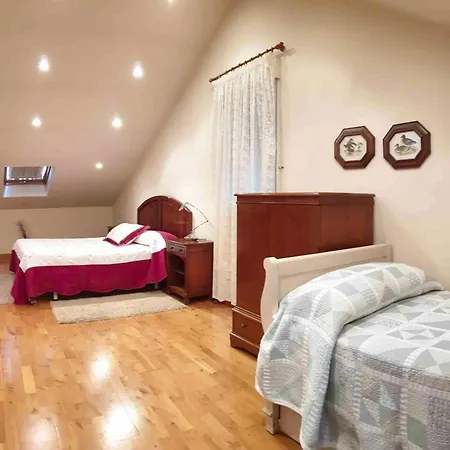 7 Bedrooms Chalet With Private Pool Terrace And Wifi At A Coruna Chalet *